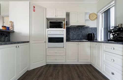 Sisters Beach House | Family Comfort in the Stunning Sisters Beach