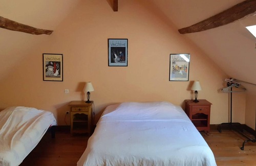 Saint-Clair-d'Arcey Cottage | Family Cottage 3 ears in the countryside