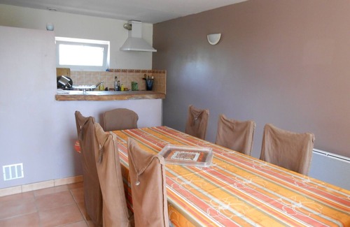 Biollet House | Family cottage in Auvergne, wifi and playground for a change of scenery