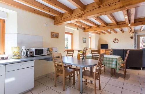 Saint-Bresson Cottage | Family Cottage in the Vosges with WiFi Included