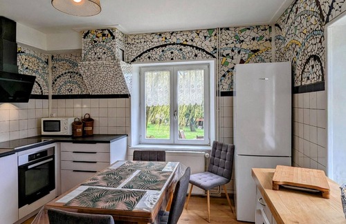 Hericourt Cottage | Family cottage in Héricourt with garden and parking near Belfort, 3 bedrooms