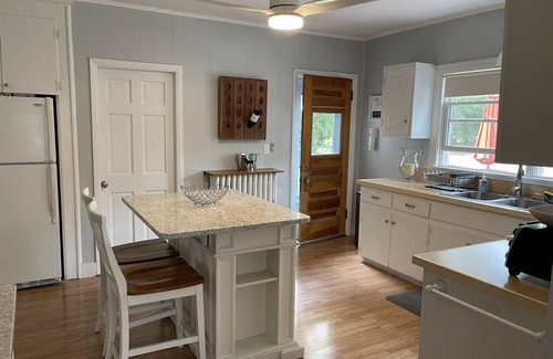 Oak Bluffs Cottage | Family cottage in Oak Bluffs. Close to town