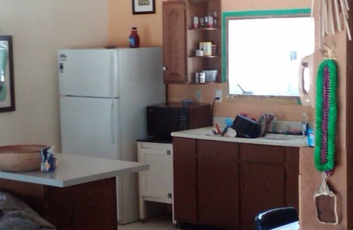 Baldwin House | Family Cottage, on 102' Echo Lake, 2 BR’s, Kids Loft w queen and two singles.