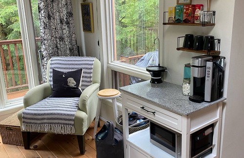 Otter Lake Cottage | Family Cottage *Pet Friendly *West Exposure *2hrs North of TO *Close to Trails