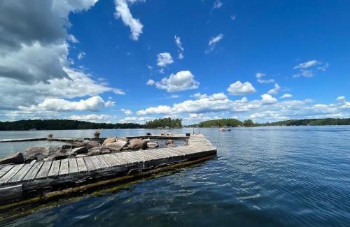 Leeds and the Thousand Islands Ski Chalet | Family Cottage Sheep Island