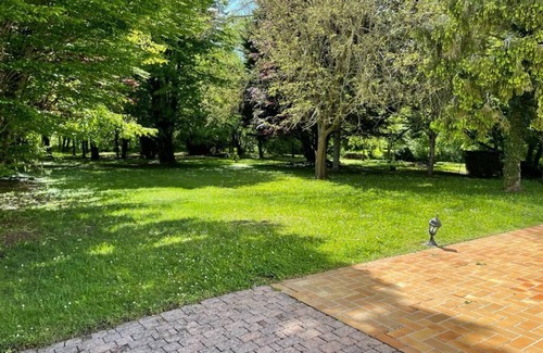 Huisseau-sur-Mauves House | Family country house in the Chateaux de la Loire area