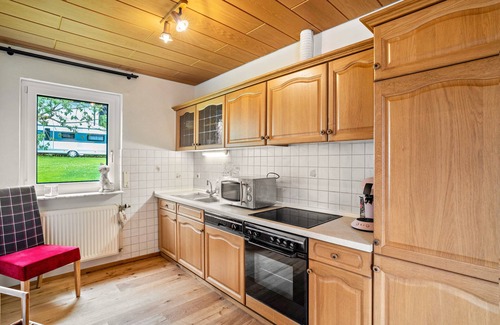 Buehlertal Apartment | Family Country House Room 'Gartenglück' with Bathtub and Wi-Fi