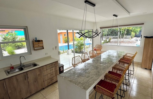 Parrita House | Family-Friendly 4BR Oasis with A/C & Pool near Playa Bandera