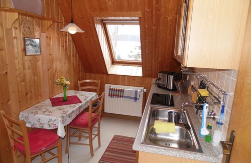 Ruppersdorf Apartment | Family/child-friendly, lounge with billiards and balcony, free WLAN