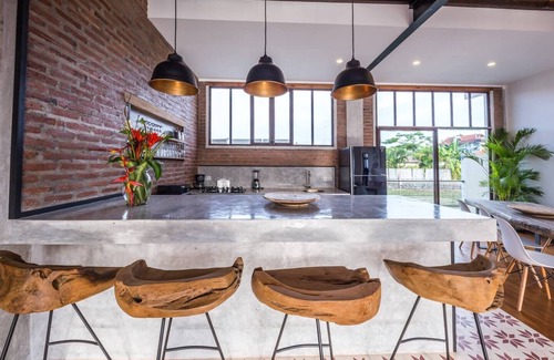 Batubelig Villa | ❤ FAMILY DEAL ! 2 Pools Villa in Seminyak/Beach !