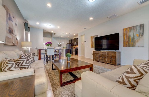 Four Corners House | Family Dream Home in Windsor at Westside