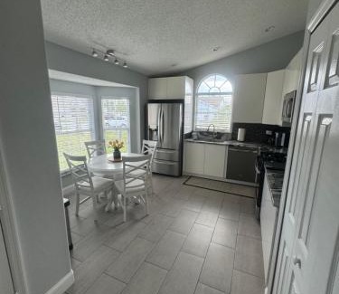 Indian Point House | Family Dream Home Near Disney