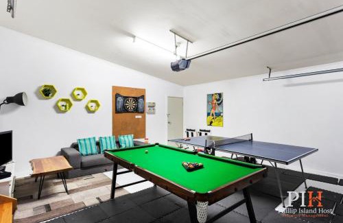 Cowes House | Family Entertainer Sleeps 10