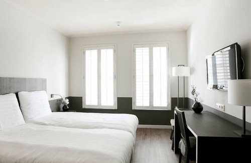 Municipality of Huizen Hotel | Family Escape Near Old Haven | 3 Modern Units with Space, Comfort & Style