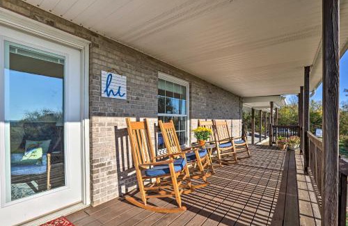 Chaplin House | Family Farmhouse on 160-Acre Ranch with Hiking Trail
