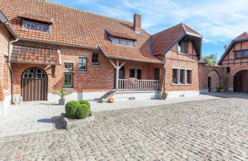 Le Bizet House | Family Farmhouse, Ploegsteert