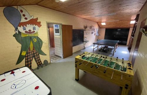 Uden House | Family Farmhouse with go-karts