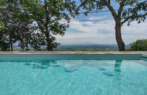 Saint-Julien-de-Peyrolas House | Family house on the heights of St Julien de Peyrolas near the Ardeche
