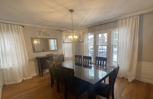University Heights House | Family Friendly Home near Clinic & Colleges