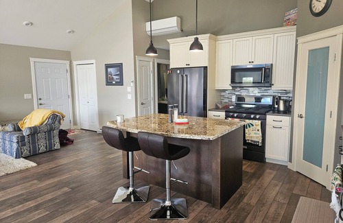 Saskatchewan Cabin | Family friendly cabin at Lake Diefenbaker