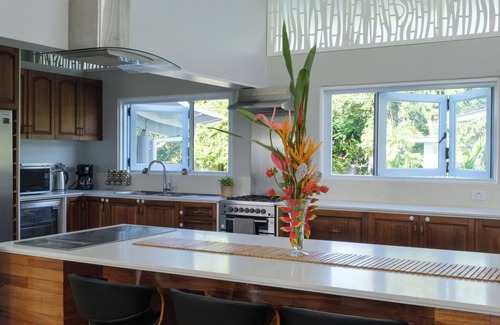Lautoka Villa | Family Friendly Dual Villa With 2 Pools And Amazing Ocean Views !