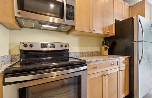 Fernandina Beach House | Family-Friendly Townhome with Pool, Tennis & Short Walk to Beach