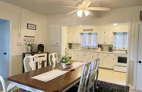 Gordonville House | Family-friendly, 1 mile from Intercourse Village and Kitchen Kettle PA