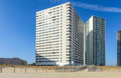 North Ocean City Apartment | Family Friendly 16th floor 2BR Atlantis, Direct Oceanfront, Open Balcony,