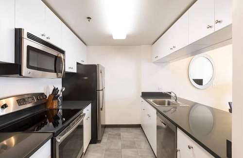 Hoboken Apartment | Family-friendly 1BR nr Church Square Park | Riverside