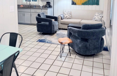 Cherokee Apartment | Family-Friendly 2-Bedroom Apartment at Deep Creek