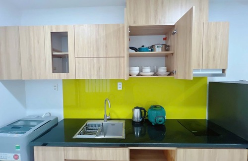 Ngu Hanh Son Apartment | Family-friendly - 2 BR - Full Kitchen