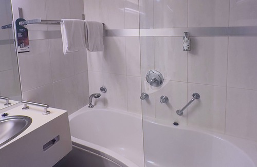 Made Hotel | Family-Friendly 2 Units w/Dining, Local Landmarks & Stunning Outdoors