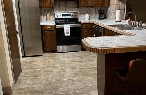 Lawton House | Family friendly 3-bedroom house