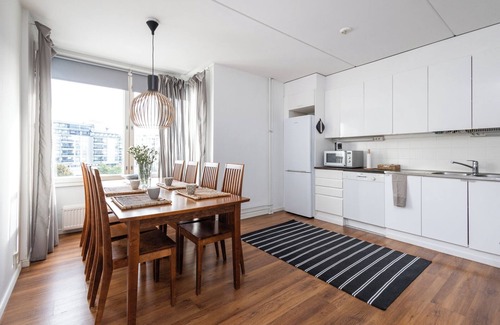 Hietalahti Apartment | Family-friendly 3-BR apt in downtown Helsinki with WiFi, 55” smart TV, Disney+