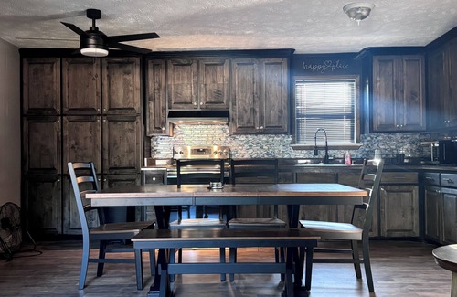 Philadelphia House | Family-Friendly 3BR Gem in Philadelphia – Your Home Away from Home!