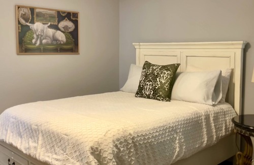 Greenville - Spartanburg House | Family-Friendly 4 bedroom home with game room.