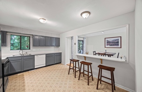 Mint Hill House | Family-Friendly 4BR Home in Mint Hill – Safe, Spacious & Serene!