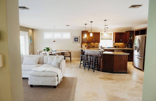 Cutler Bay House | Family-Friendly 4BR Home with Pool, Playground & Boat/RV Parking