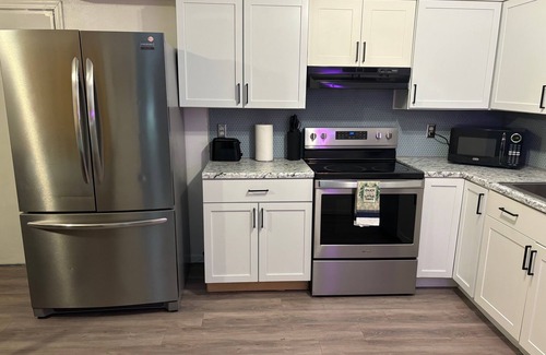 Wichita House | Family Friendly {5 Min To WSU} Spacious