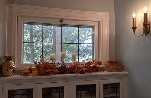 Painesville House | Family-friendly 5-Star Rated 19th Century Restored Mansion