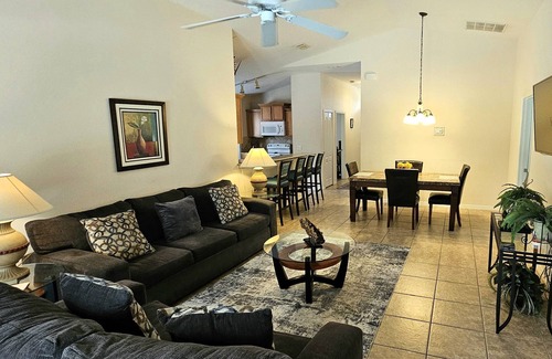 Sandy Ridge House | Family-Friendly 5bdm pool house