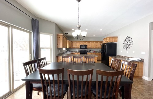 Smithfield House | Family friendly 7 bedroom 4.5 bath