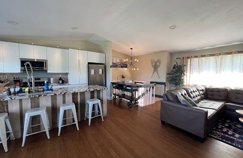 Woodmoor House | Family Friendly Access to the Front Range. Pets OK!