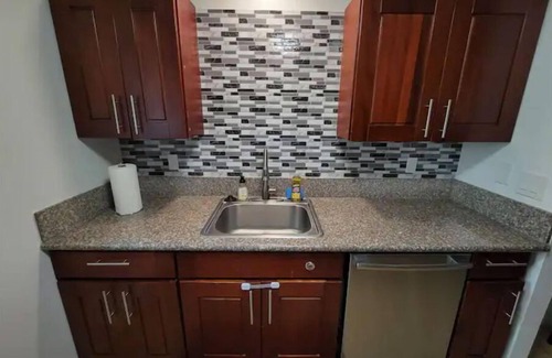 Greenway Apartment | Family-friendly Adventure Awaits by Rec Center Pool & Gym! Patio with Firepits!