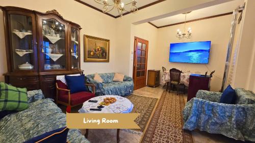 Chalkidona Apartment | Family-friendly apartment in a village house 25 km and 30 mins away from Thessaloniki