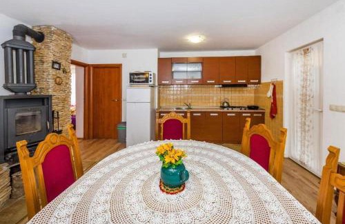 Lovinac Apartment | Family-friendly apartments with swimming pool Lovinac, Velebit - 21748