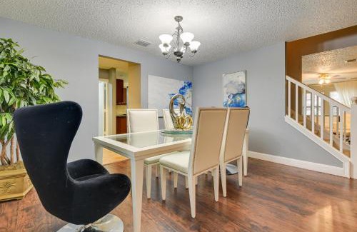 Southeast Arlington House | Family-Friendly Arlington Home with Private Yard!