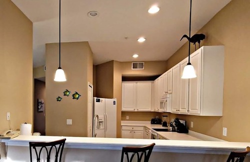 Lake Davenport Estates Condo | Family Friendly Bahama Bay Condo Close to Disney