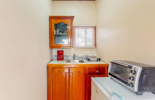 Dangriga Apartment | Family-friendly Belize cabin, Dangriga group cabin, comfortable nature escape