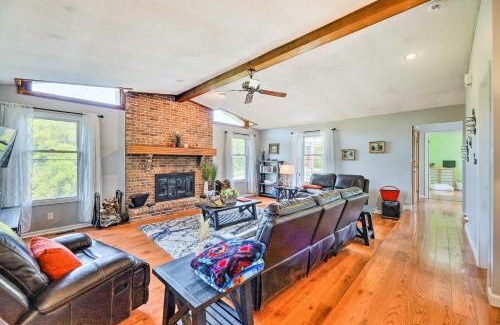 Brookville House | Family-Friendly Brookville Home with Hot Tub!